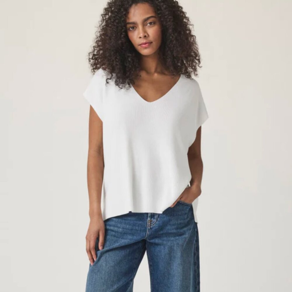 SPLENDID White Octavia Sweater - Size Small - NWT